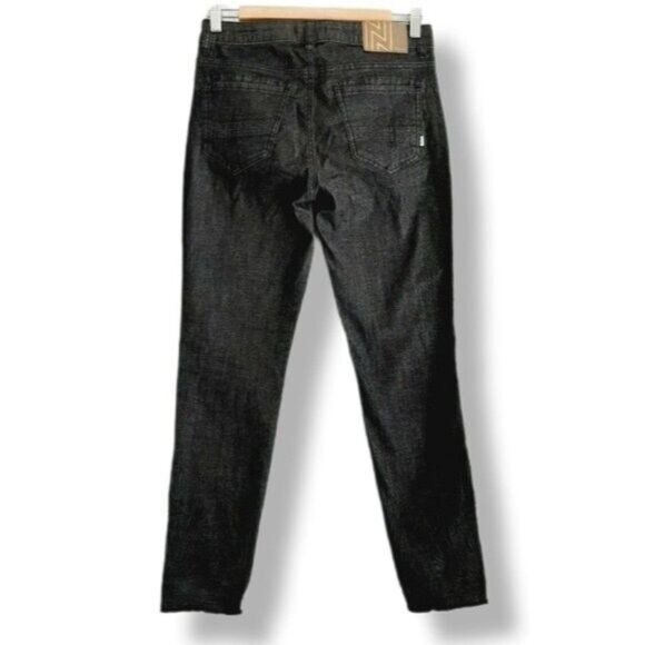 NILE Organic Cotton Tonal Embroidered Floral Skinny Crop Jeans Sz S - Picture 3 of 14